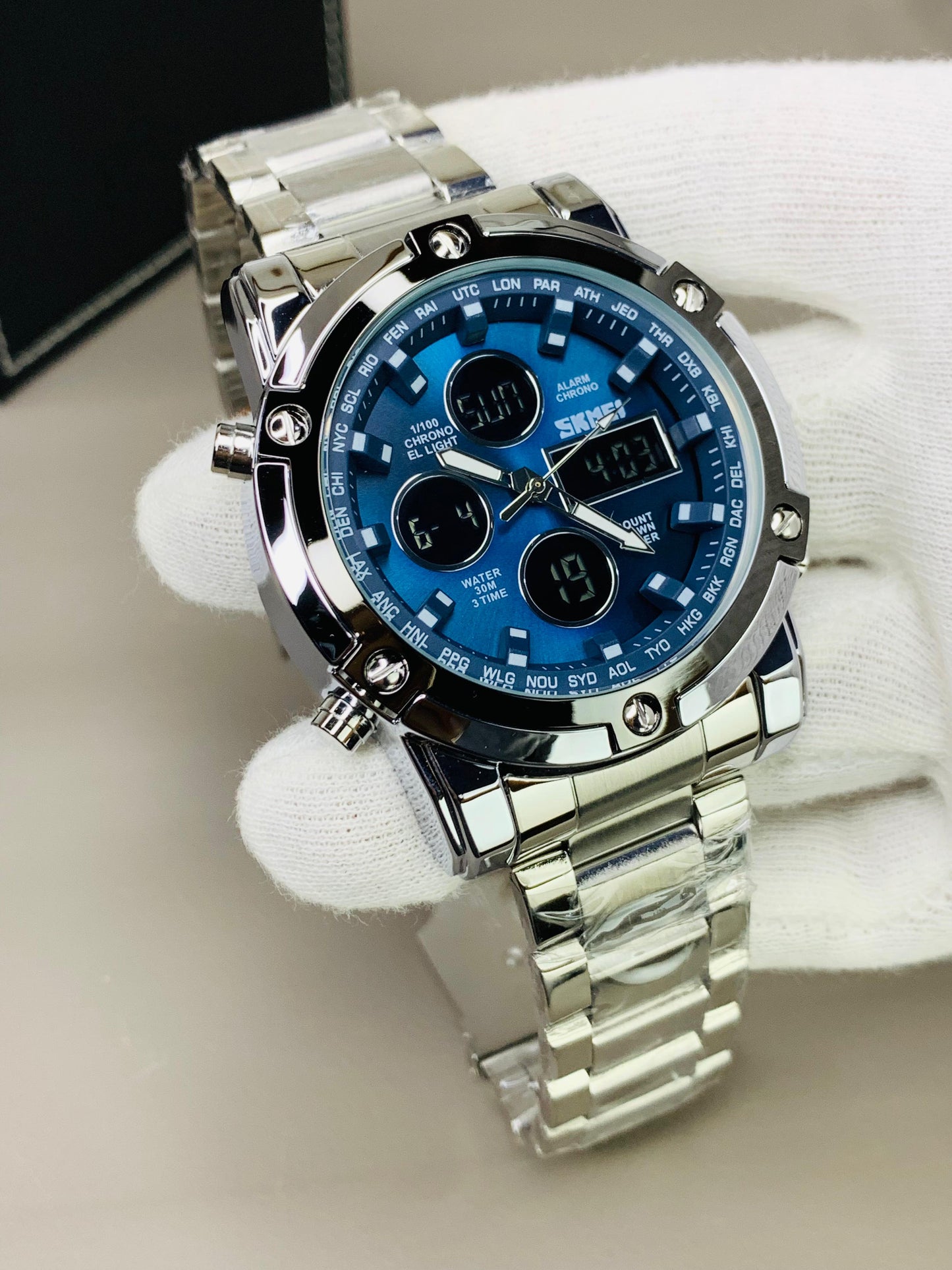 SKMEI 1389 Luxury Dual Display Wristwatch