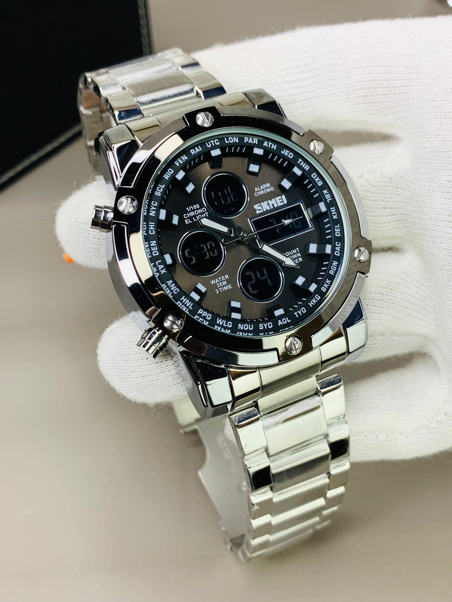 SKMEI 1389 Luxury Dual Display Wristwatch
