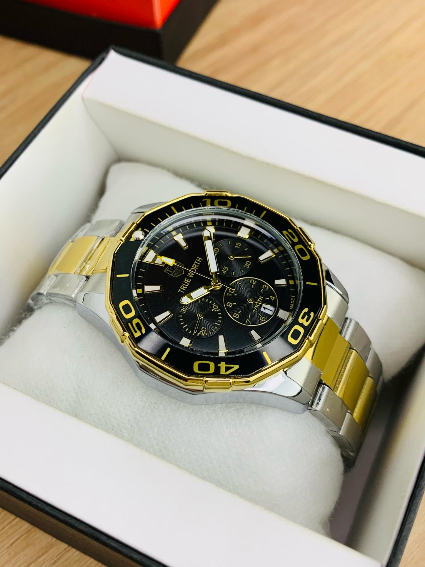 TRUE WORTH CHRONOGRAPH
