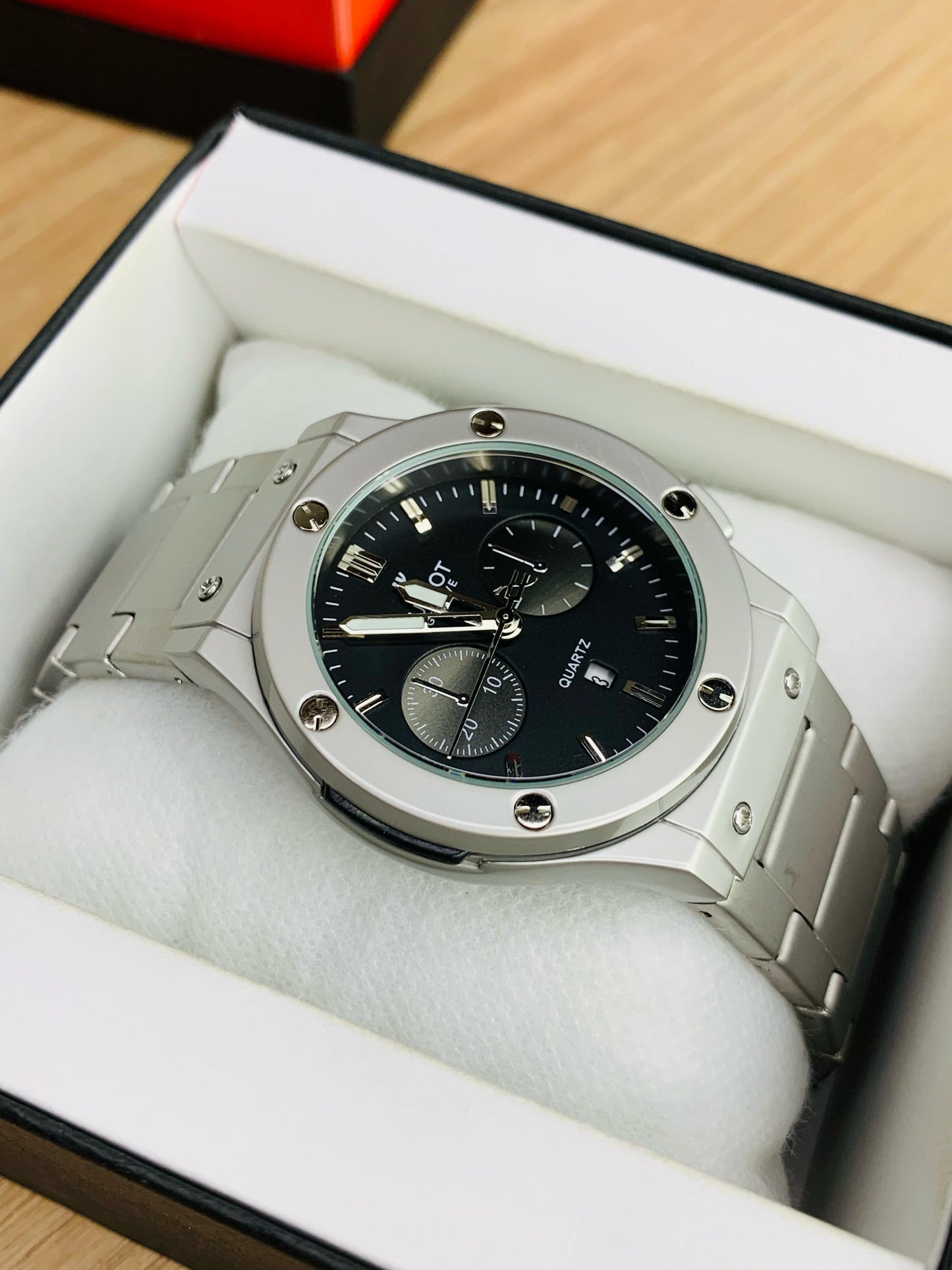 HB - NEW ARRIVAL