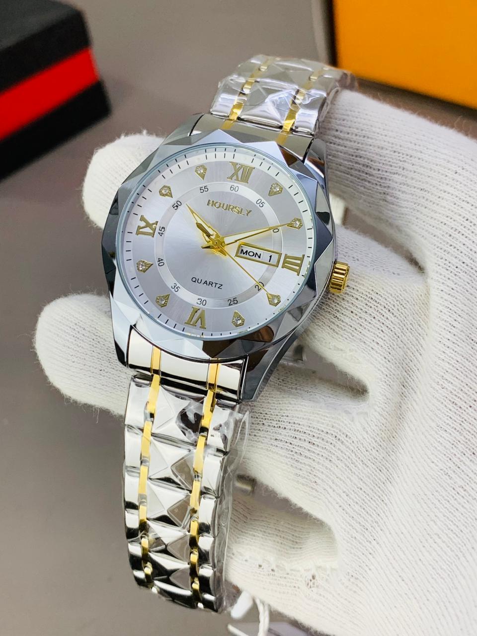 HOURSLY MEN'S WRIST WATCH